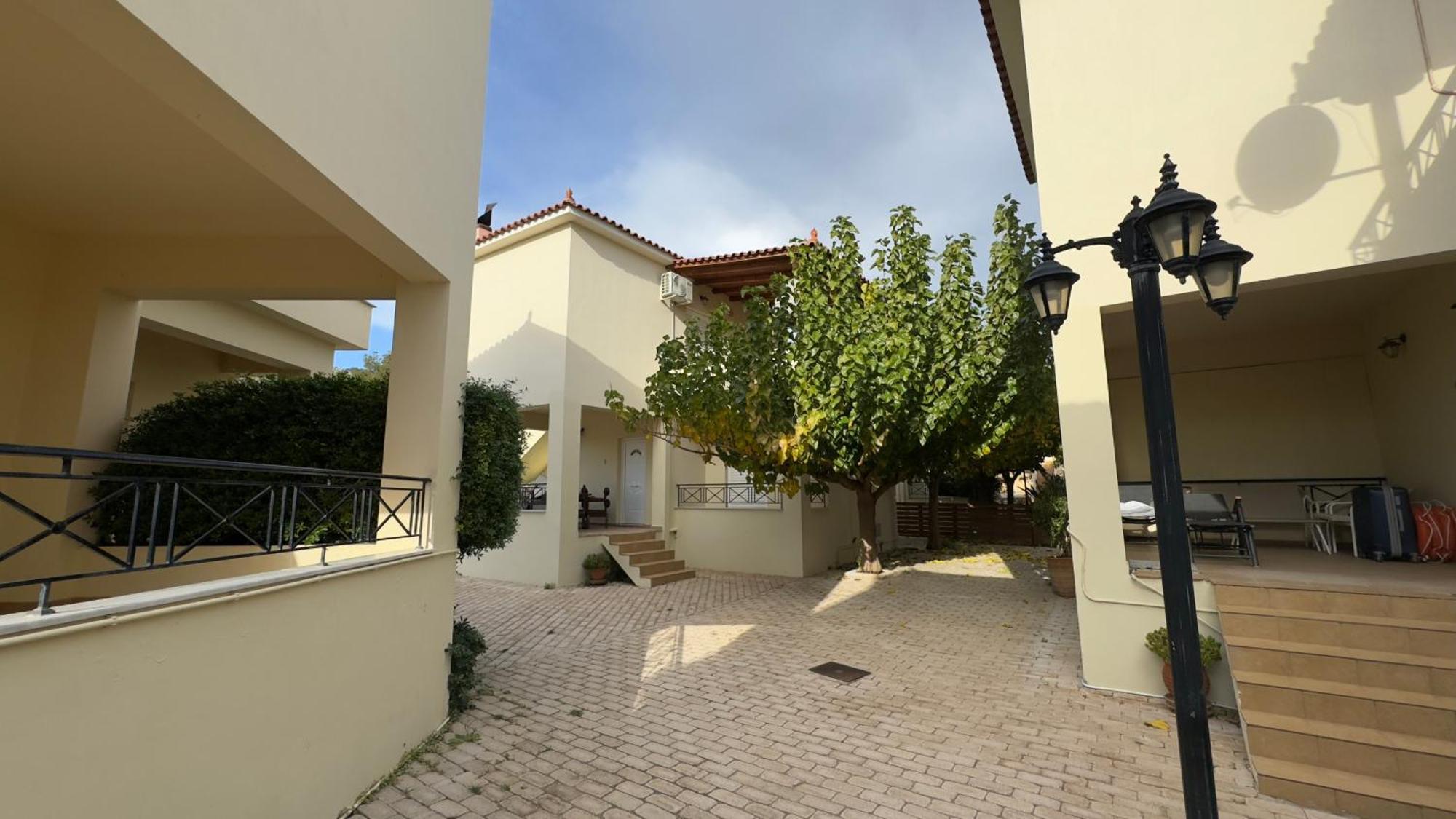 فيلا Miramar Complex - Kórfos المظهر الخارجي الصورة